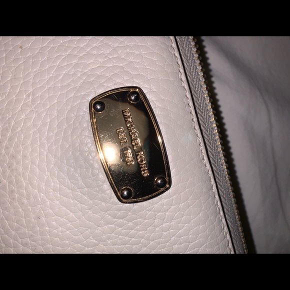 Michael kors wallet - Picture 4 of 4